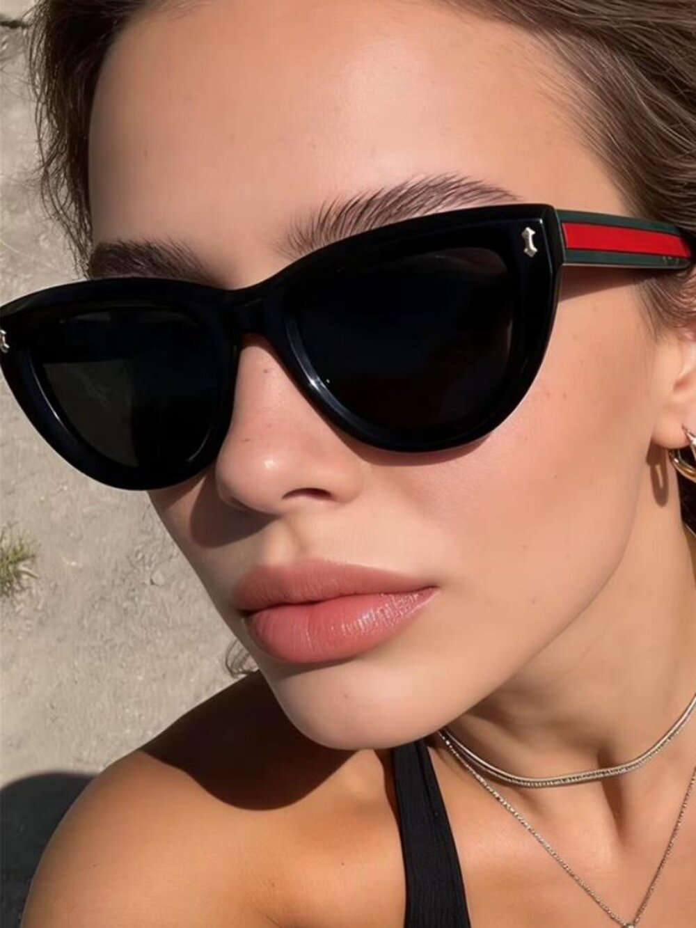 Retro Black-Framed Cat-Eye Sunglasses
